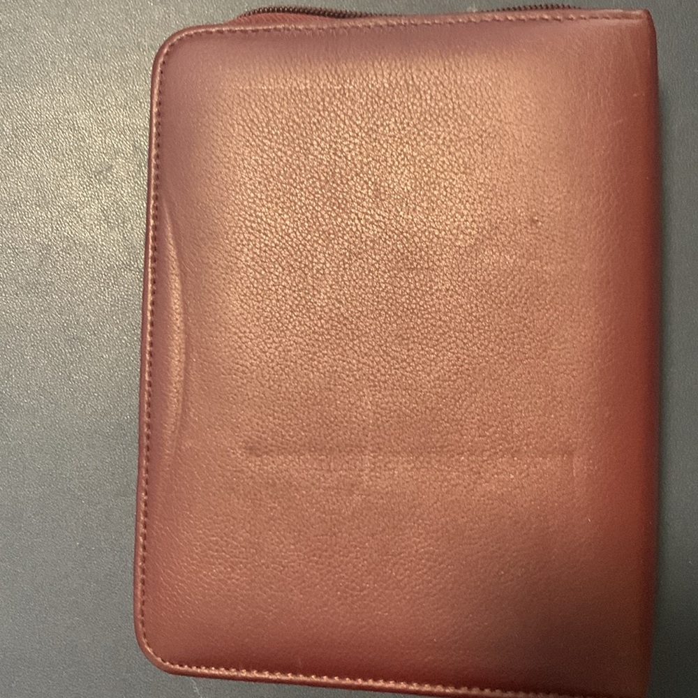 Franklin Planner Agenda, Zippered .5” Rings, Burgandy
